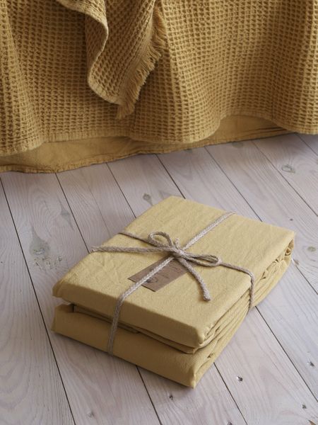 Покривало 220х240 LA MODNO PIKE STONEWASHED Golden Yellow 200386 фото