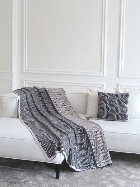 Покривало 150x200 LA MODNO MONOGRAM Anthracite-Beige (100% бавовна) сіре 200185 фото